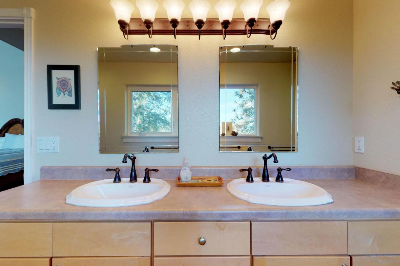 Pine Mountain Getaway Villa Groveland Exterior photo