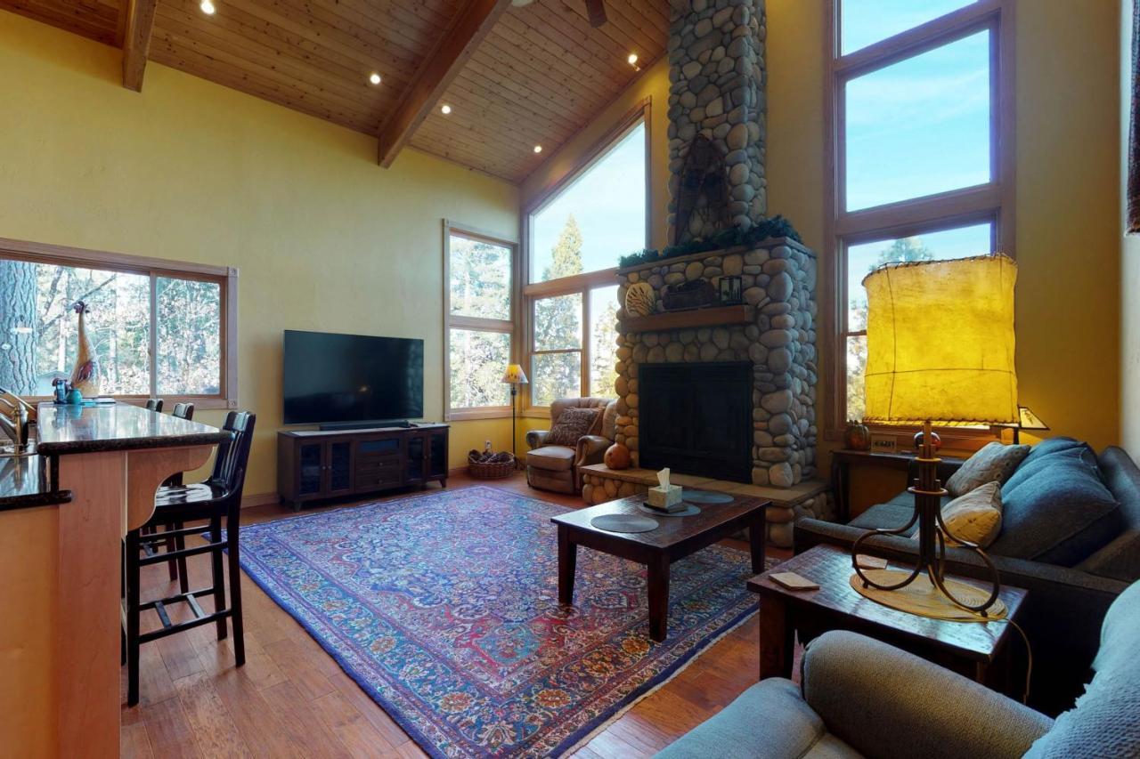 Pine Mountain Getaway Villa Groveland Exterior photo