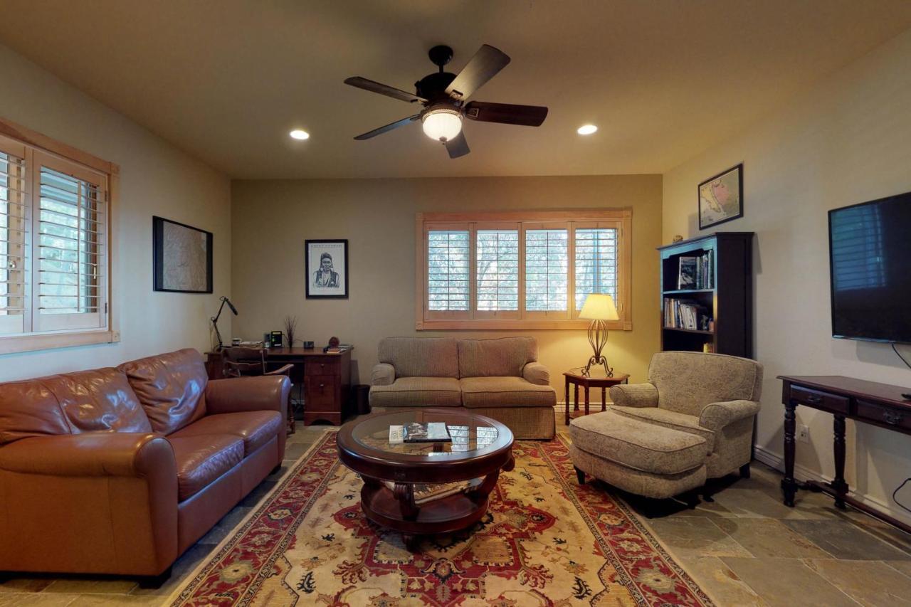 Pine Mountain Getaway Villa Groveland Exterior photo